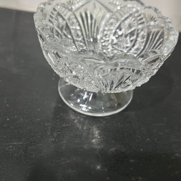 Madora glass bowls - Starburst Sawtooth RIm Small Footed Compote/Dessert… - Picture 5 of 13